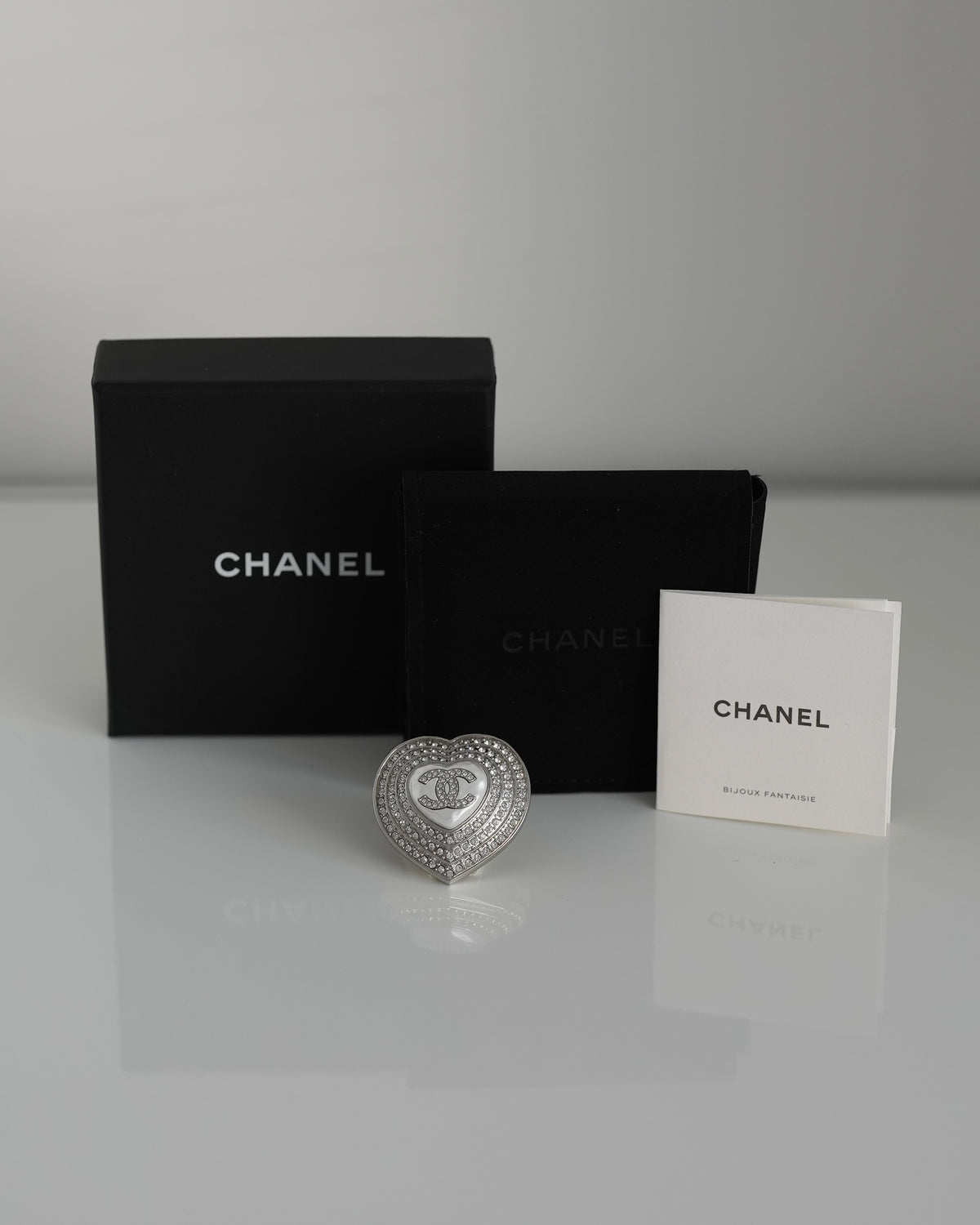 CHANEL シャネル ココマーク ブローチ