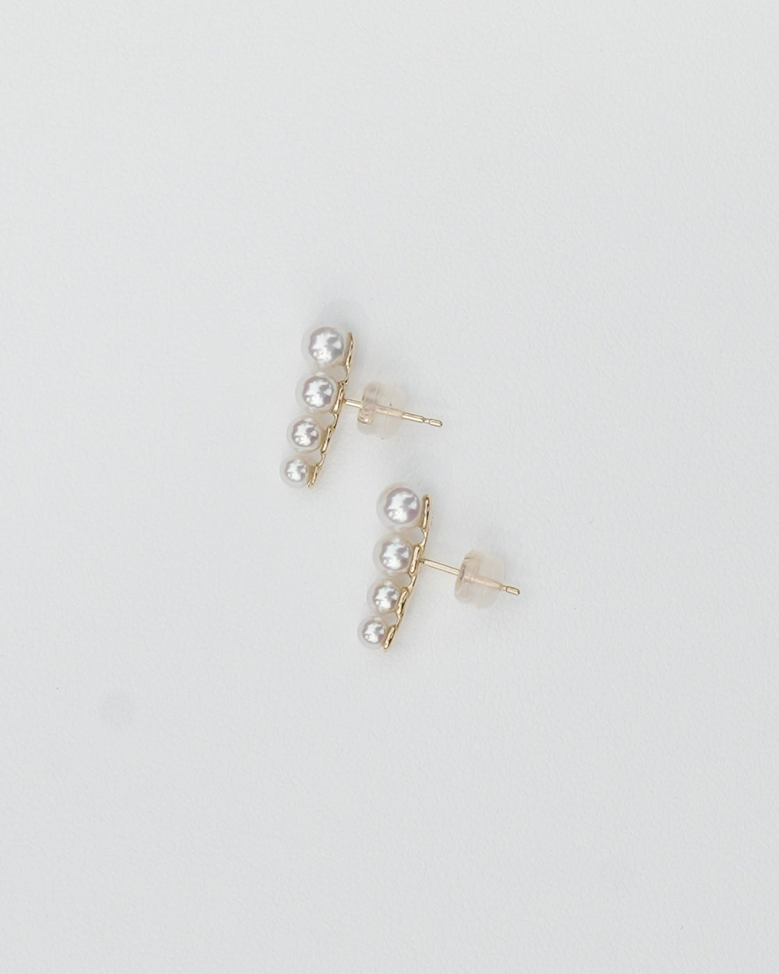 AKOYA PEARL GRADATION LINE EARRINGS