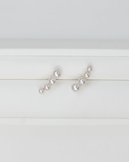 AKOYA PEARL GRADATION LINE EARRINGS