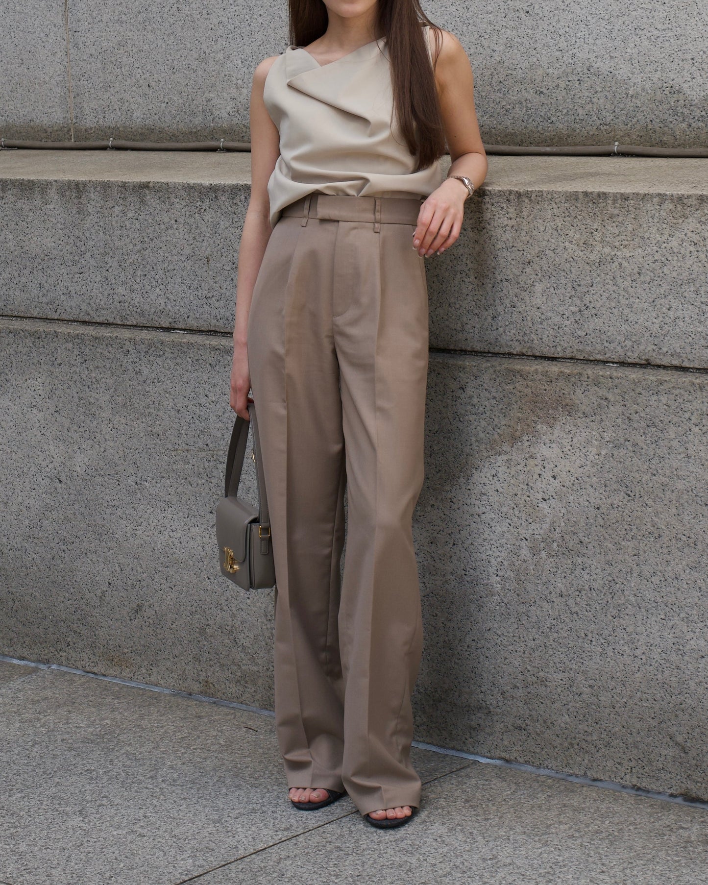 STRAIGHT TROUSERS IN BEIGE