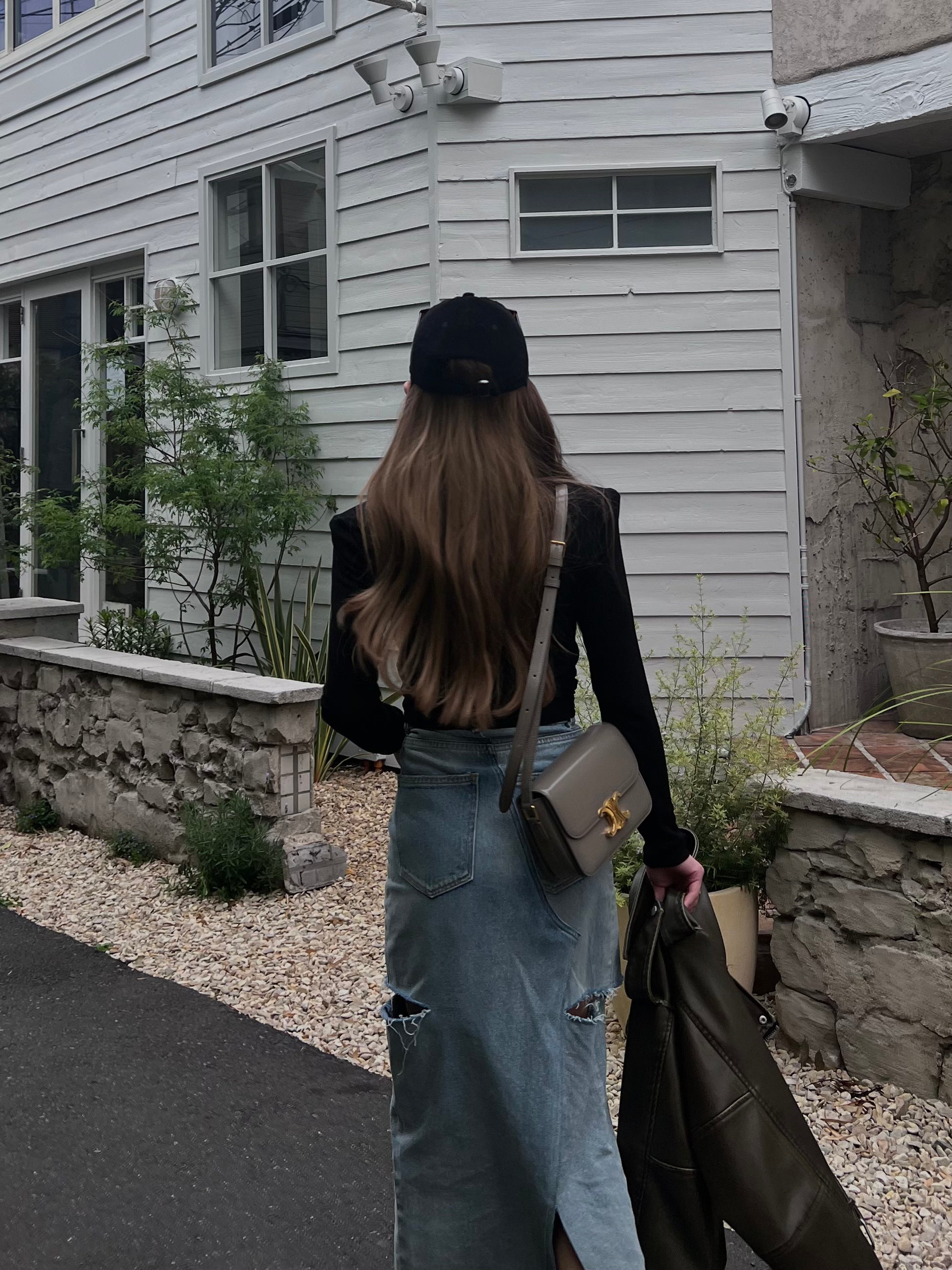 VELLAFREDデニムスカート SIDE CUTOUT DENIM SKIRT – VELLA FRED VELLAFREDデニムスカート SIDE CUTOUT DENIM SKIRT – VELLA FRED